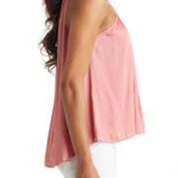 NWT Vici Collection Satin Halter Neck Blouse In Dusty Mauve - Picture 2 of 13
